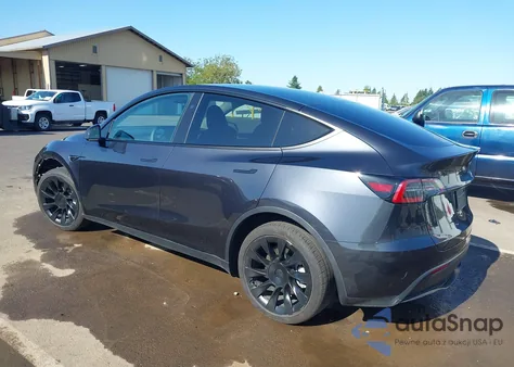 2024 Tesla Model Y Long Range Dual Motor All-Wheel Drive from USA, damaged, VIN 7SAYGDEE7RF074401